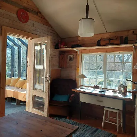 Casa de Férias Saunahouse And Outdoor Kitchen At Matsalu Nature Park Puise